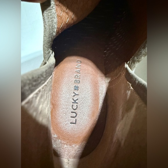 Lucky Brand Women's Textured Tan Heeled Boots - Picture 2 of 9